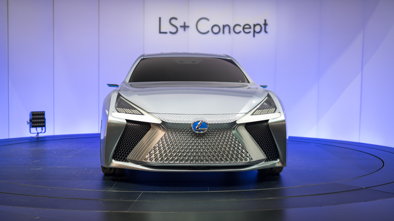 Illustration for article titled The Lexus LS+ Concept Is Built To Drive Itself In A City